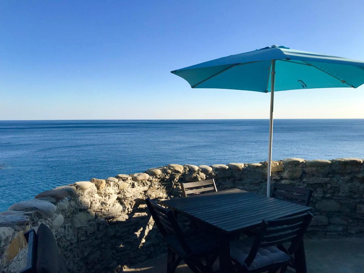 La Marina Tower Apartment With Private Sea View Terrace Vernazza Exterior foto